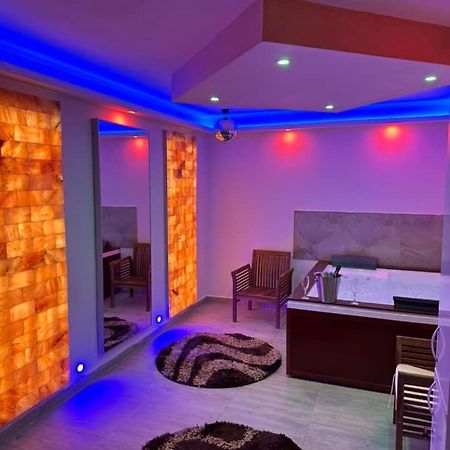 Regim Hotel Hanea Jacuzzi In Camera,Piscina Exterioara Si Sauna Comuna Sibiu Extérieur photo